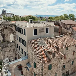 *** Hotel Peristil Kroatien